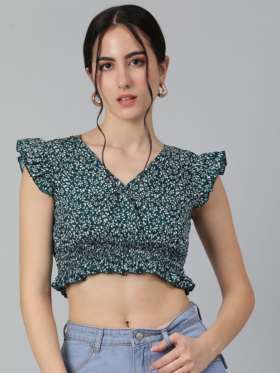 Kotty Floral Print Flutter Sleeve Crepe Crop Top