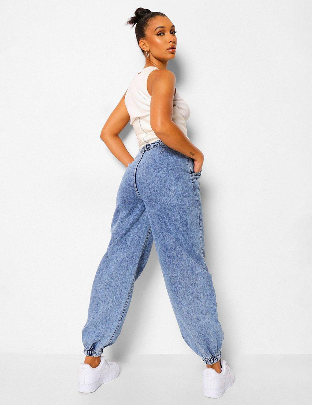 Kotty Women Jogger High-Rise Stretchable Jeans