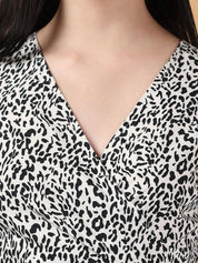 Kotty Floral Print Kimono Sleeve Cotton Top