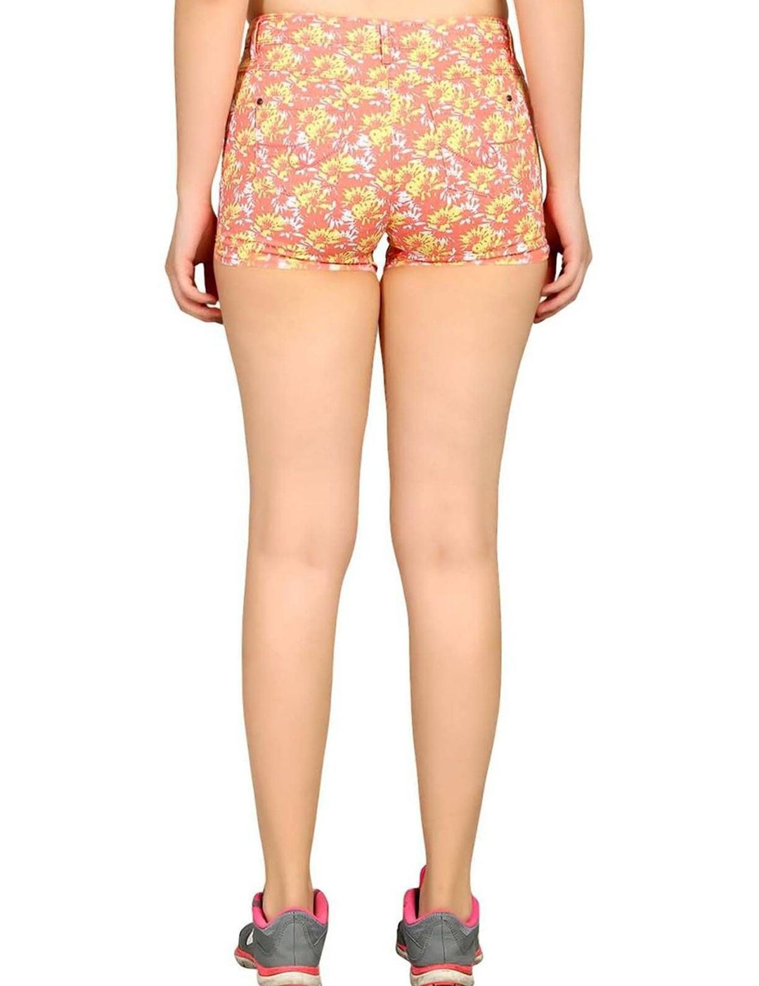 Kotty Women Floral Printed Regular Fit Low-Rise Hot Pants Shorts