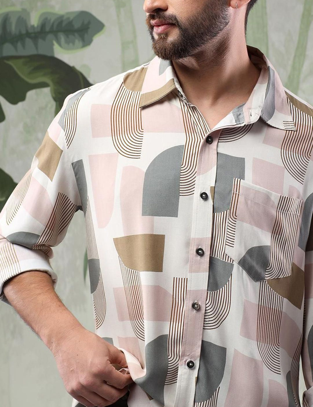 Kotty Men Spread Collar Abstract Printed Cotton Casual Shirt