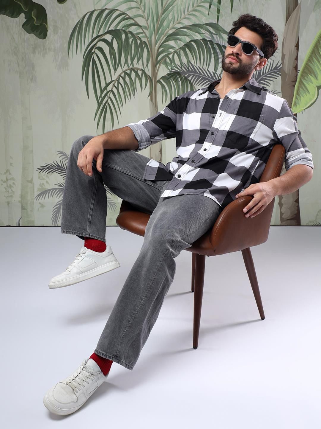 Kotty Men Spread Collar Gingham Checked Cotton Casual Shirt