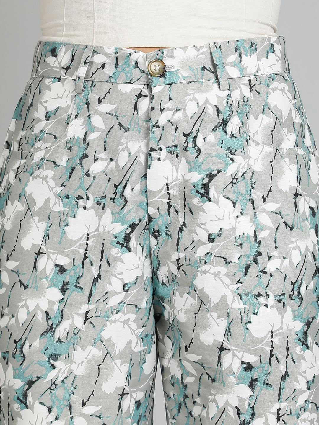 Kotty Women Floral Printed Straight Fit High-Rise Trousers