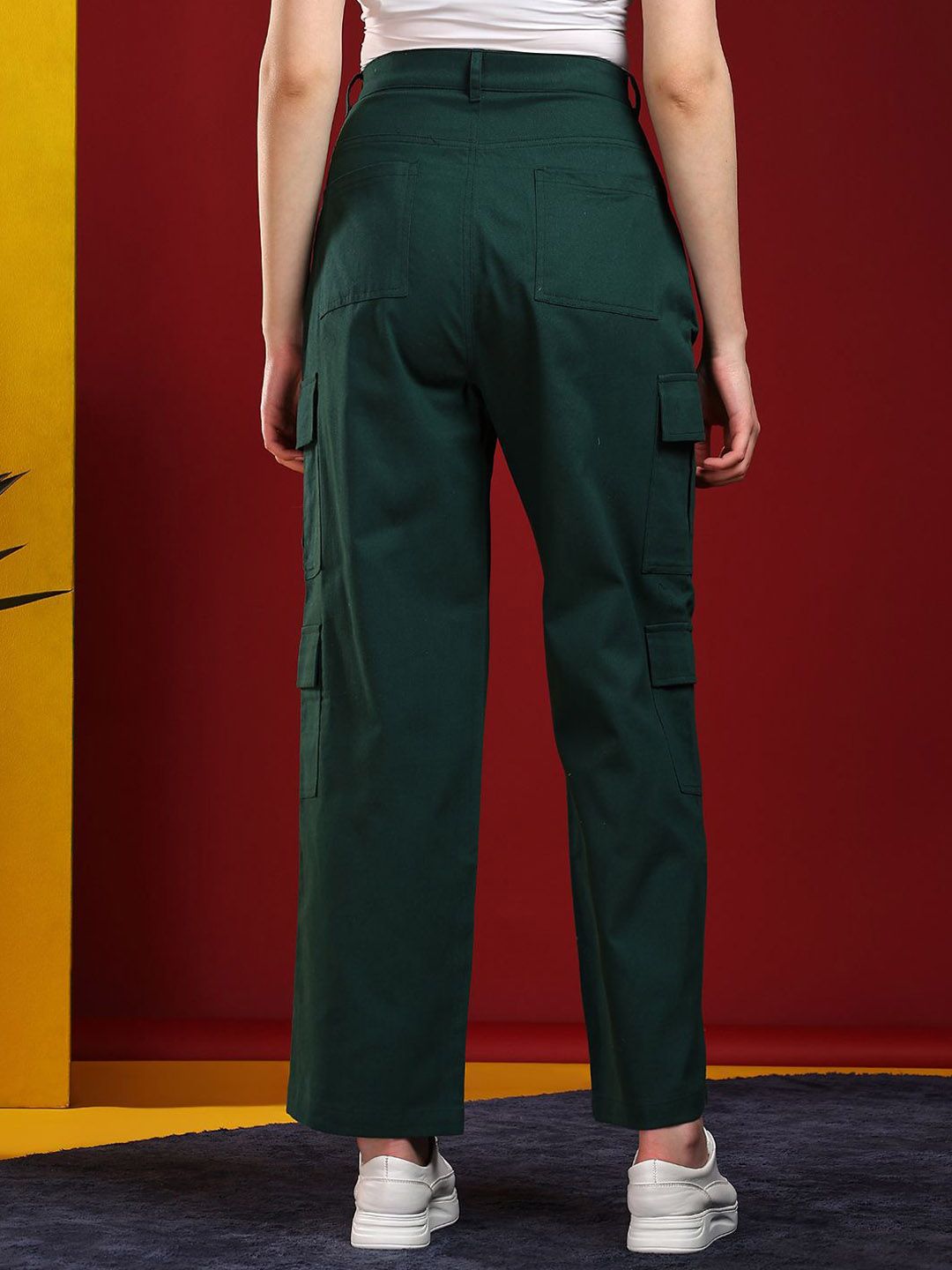 Kotty Womens Straight Fit High-Rise Stretchable Cargo Jeans