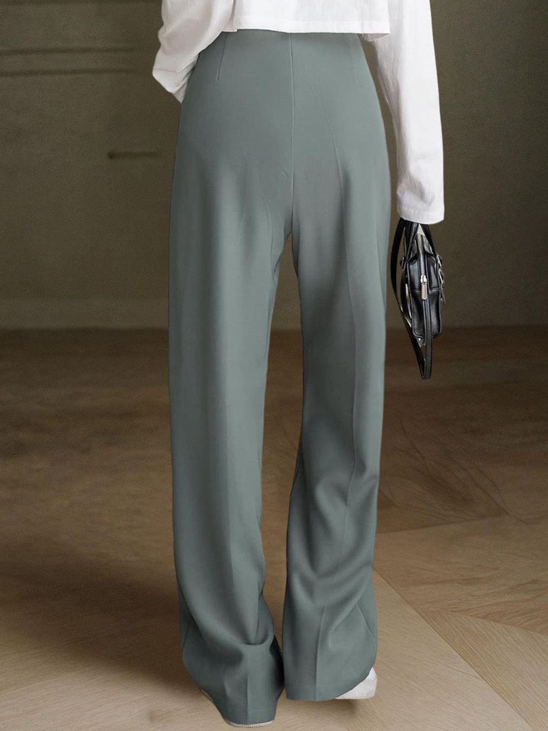 Kotty Women Relaxed Straight Leg Straight Fit High-Rise Easy Wash Trousers