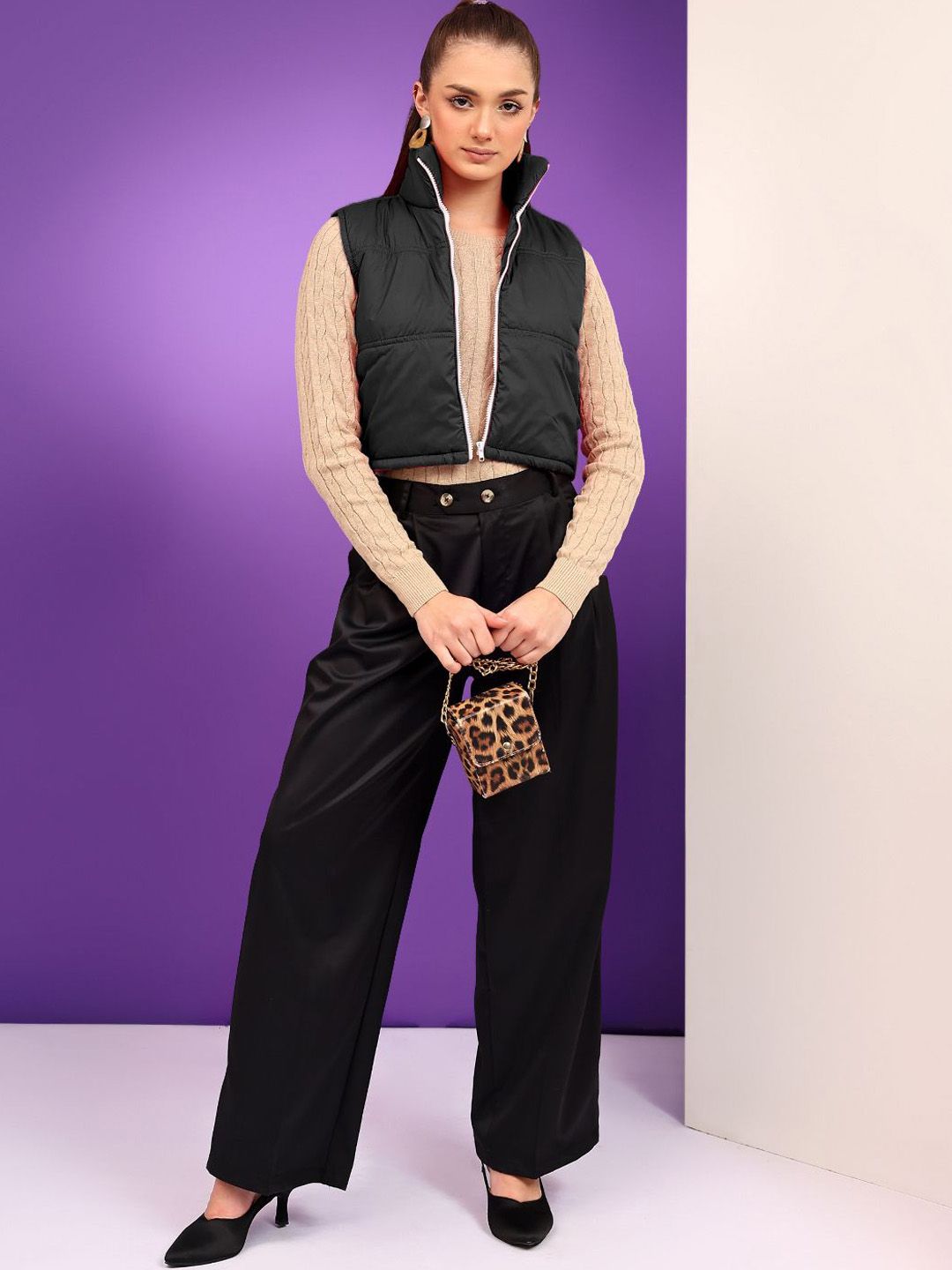 Kotty Women Mock Collar Solid Cotton Insulator Crop Gilet Jacket