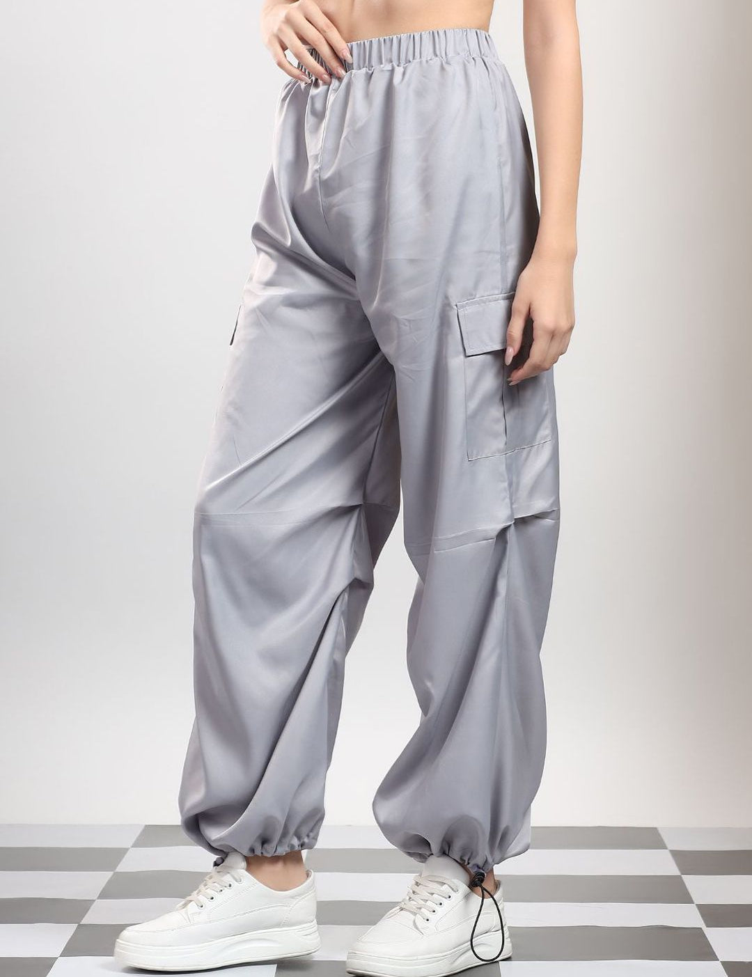 Kotty Women High-Rise Parachute Trousers