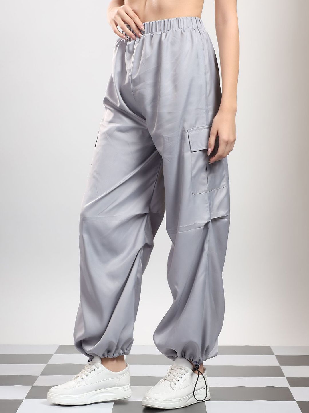Kotty Women High-Rise Parachute Trousers