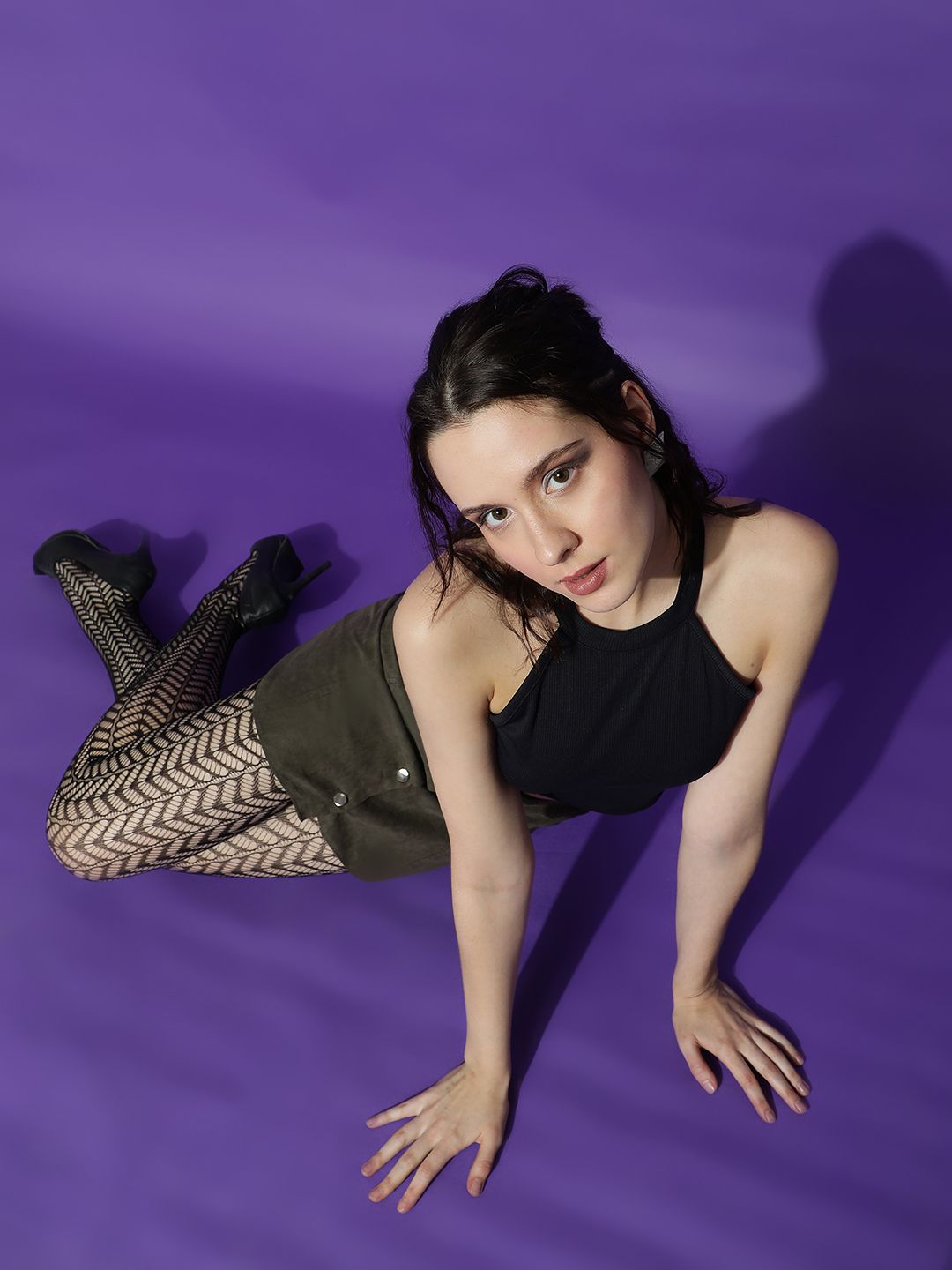 Kotty Women Solid Halter Neck Cotton Top