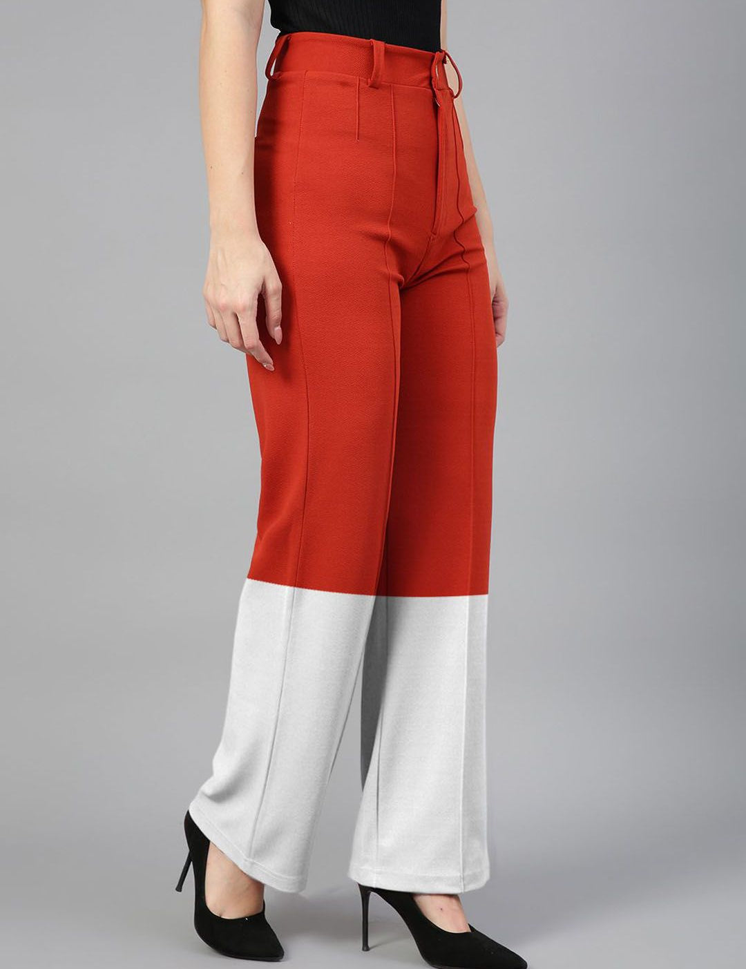 Kotty Women Colourblocked High-Rise Straight Fit Easy Wash Regular Trousers