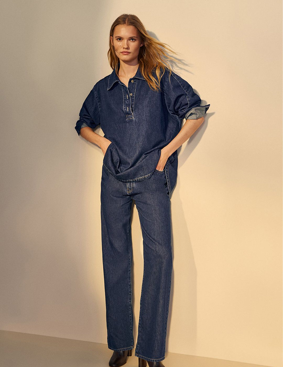 Kotty Women Straight Fit High-Rise Stretchable Jeans