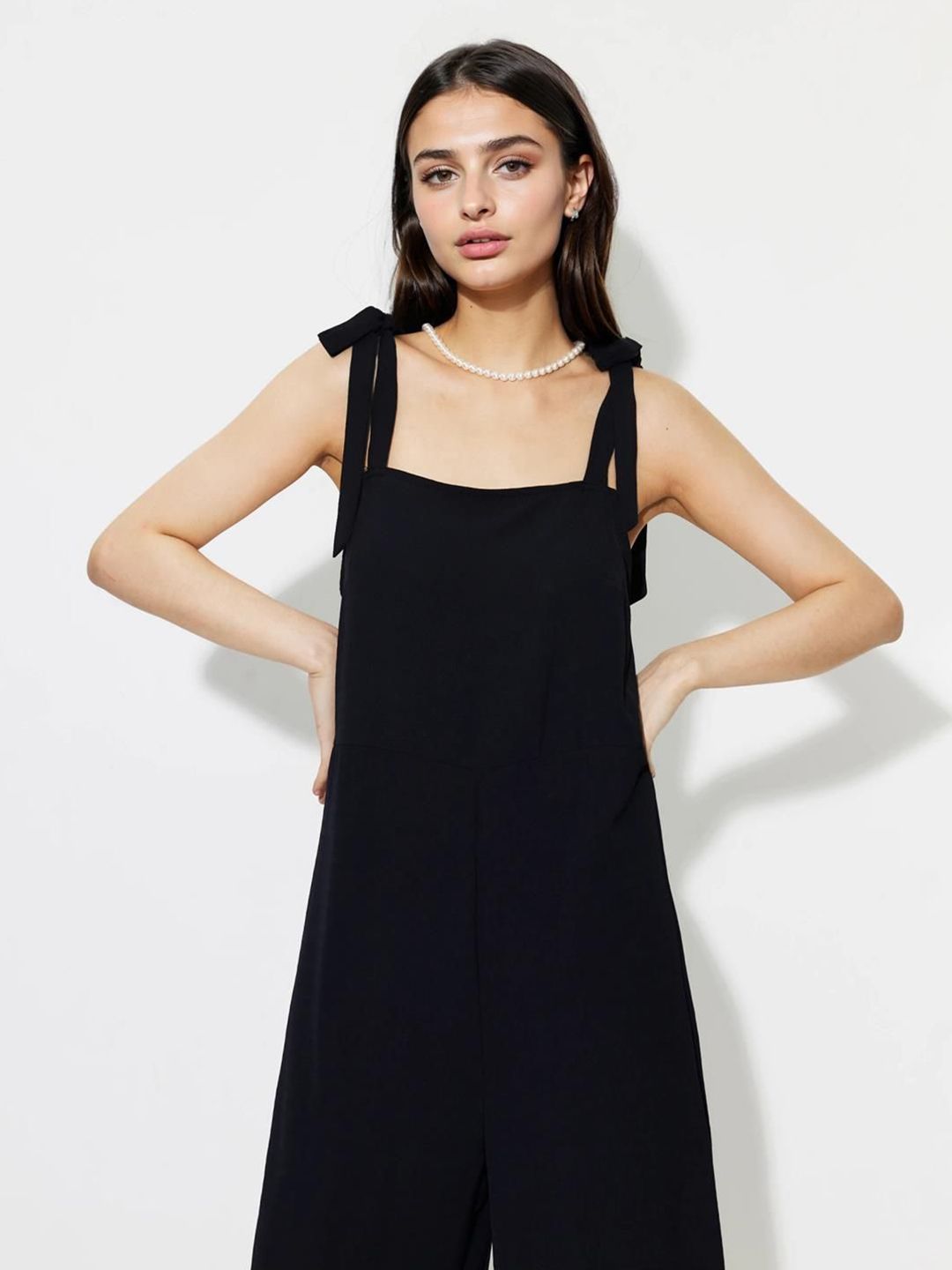 Kotty Women Square Neck Basic Jumpsuit