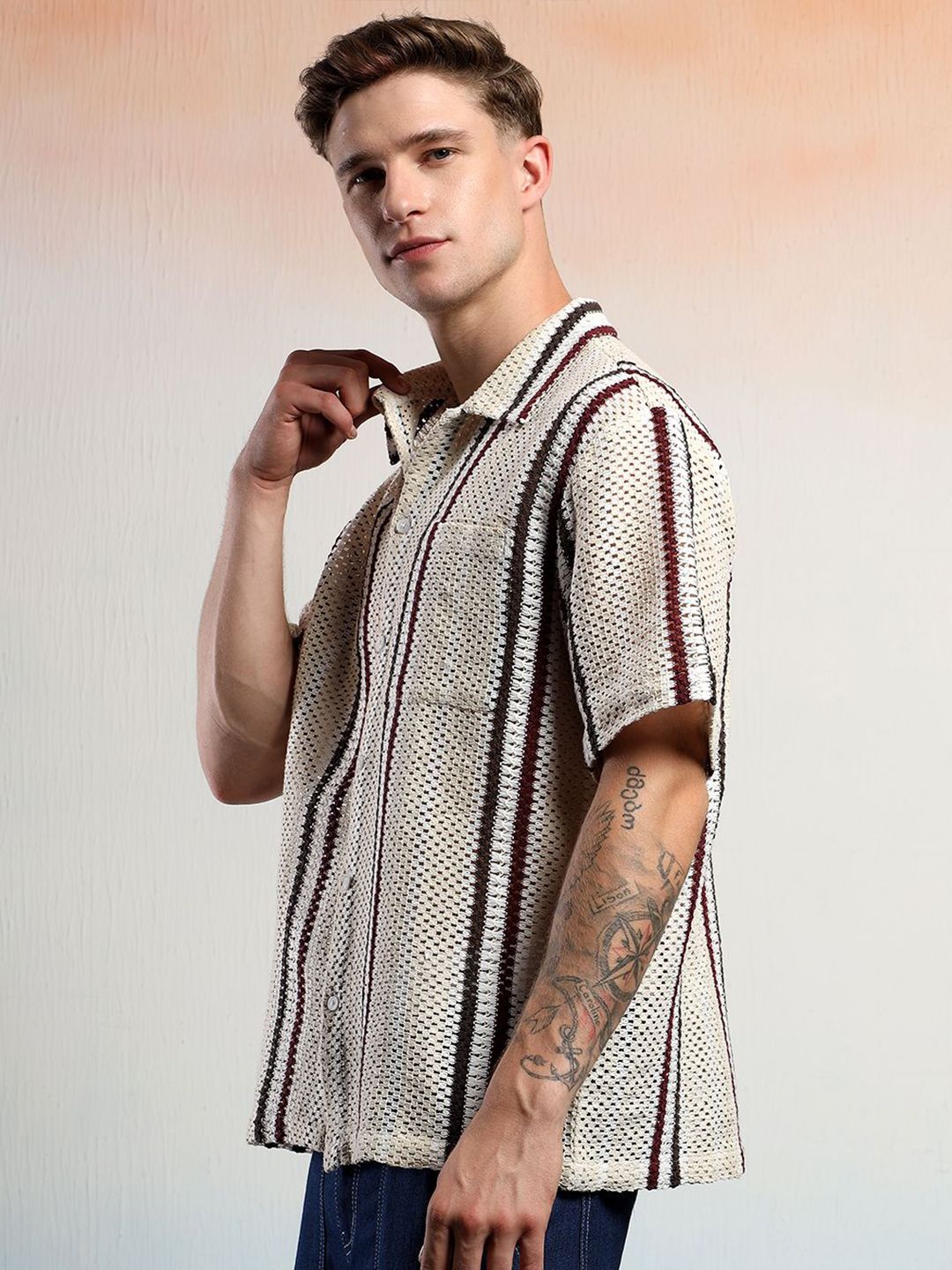 Kotty Vertical Stripes Cotton Spread Collar Short Sleeves Shirt