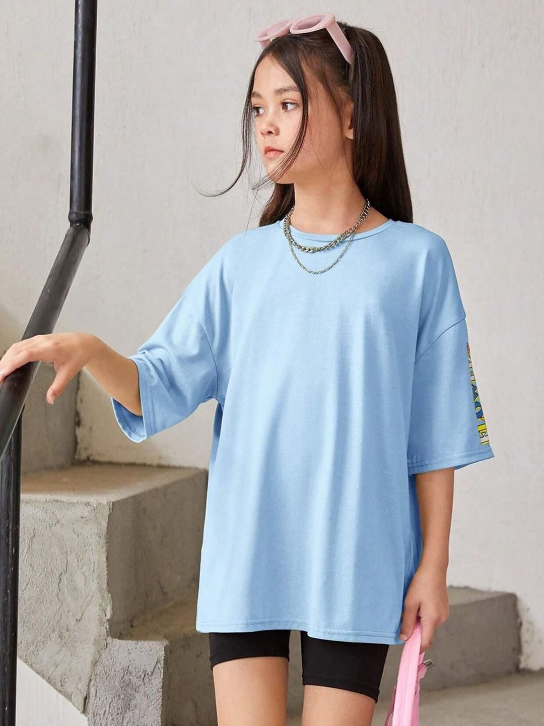 Kotty Girls Graphic Printed Round Neck Cotton Oversized T-shirt