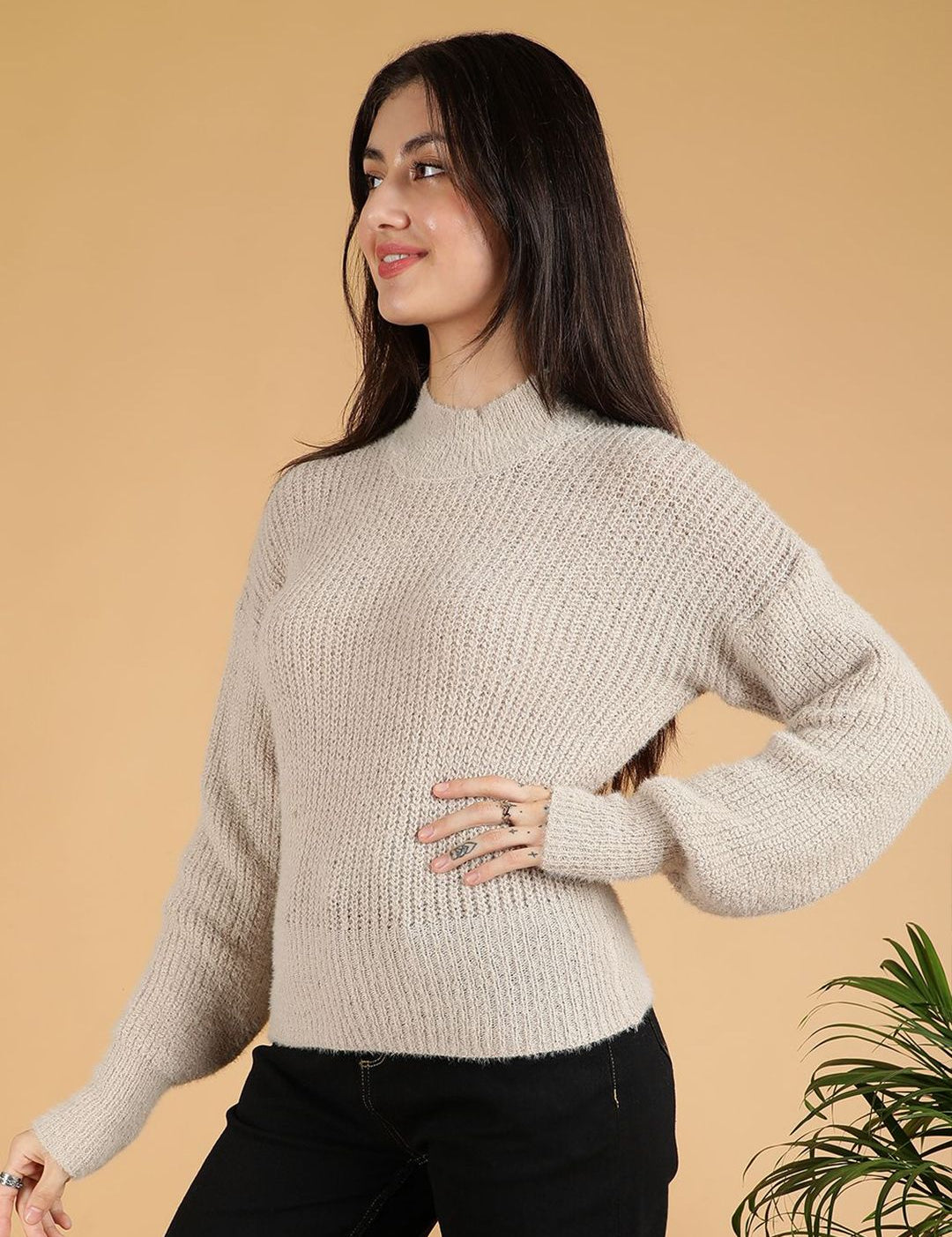 Kotty Women Round Neck Pullover