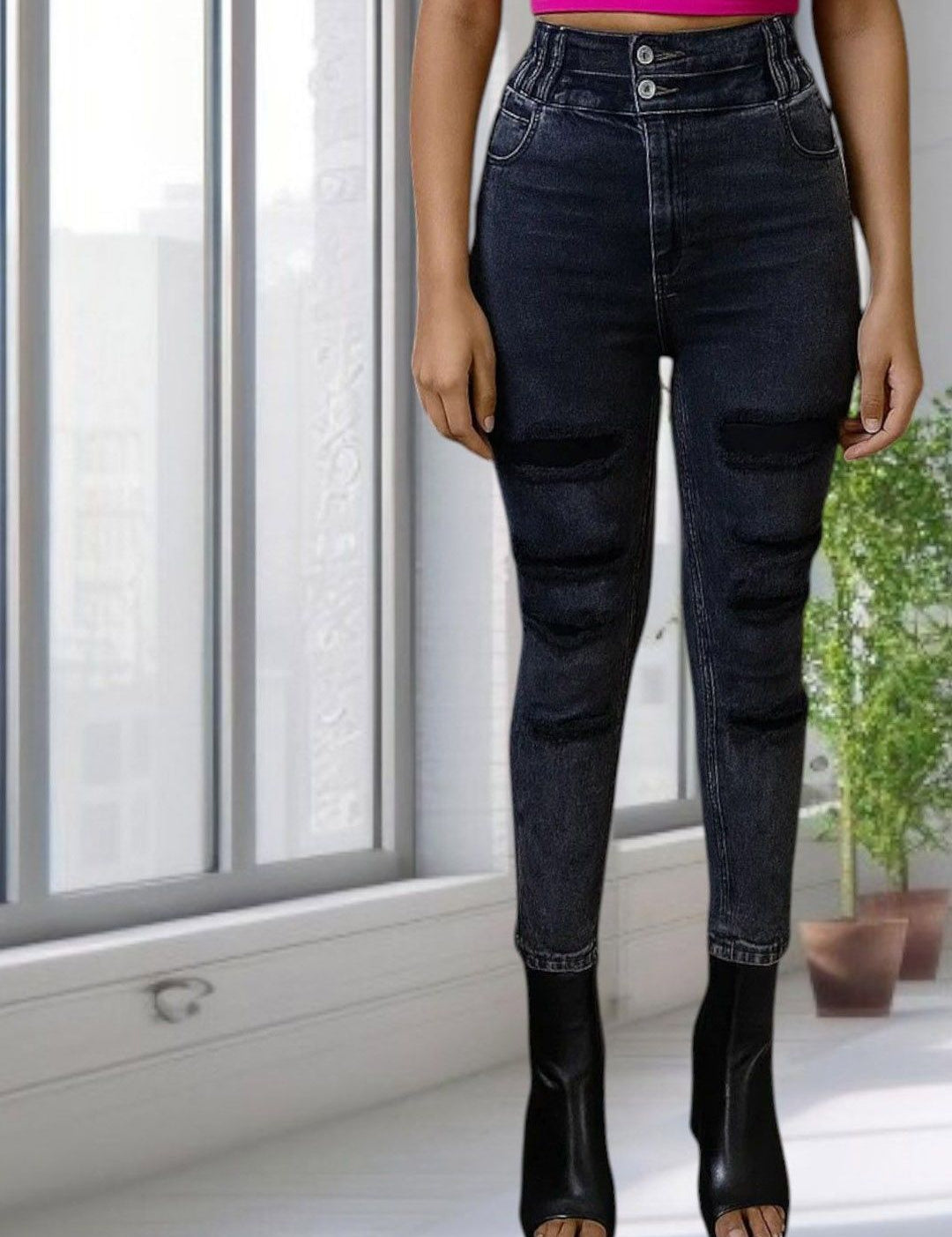 Kotty Women Skinny Fit High-Rise Mildly Distressed Light Fade Stretchable Jeans