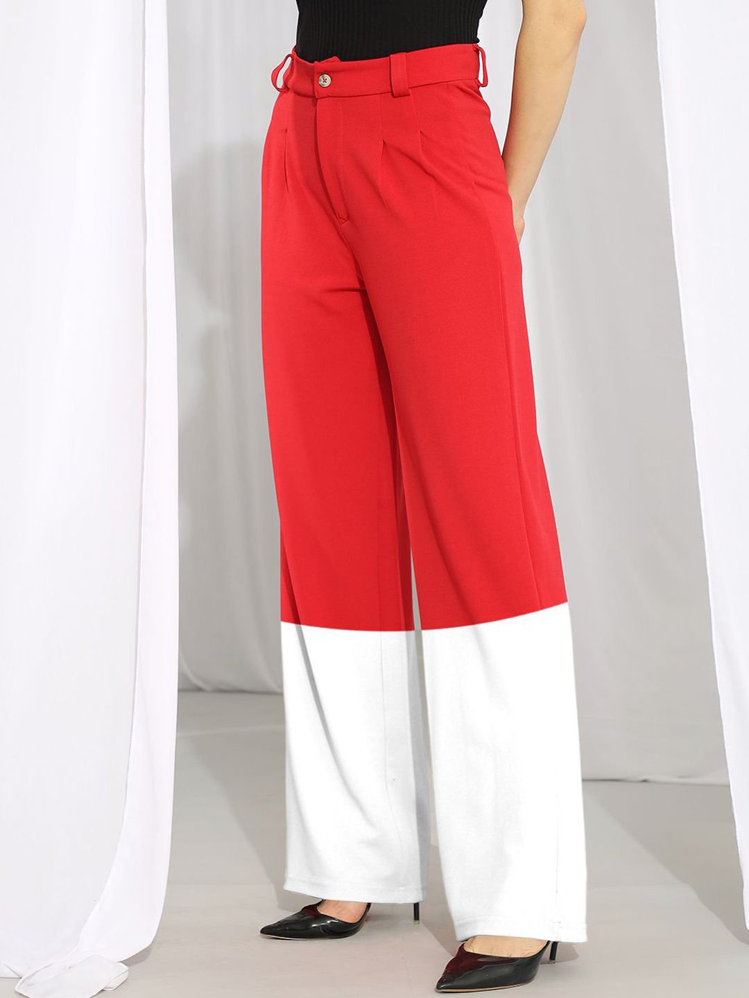 Kotty Women Colourblocked High-Rise Regular Trousers