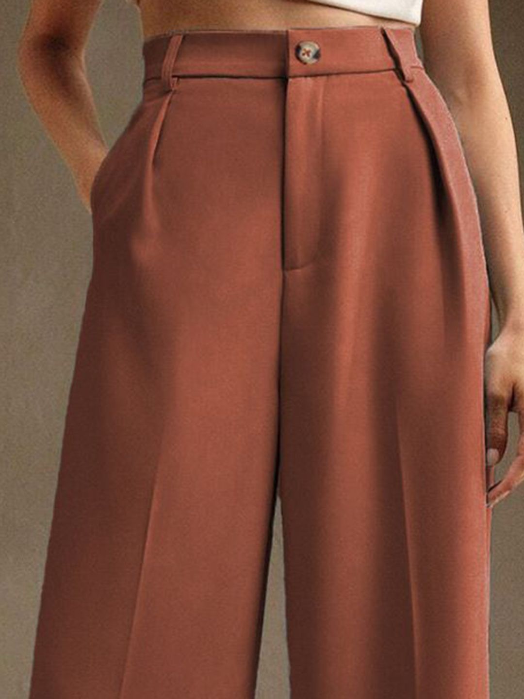 Kotty Women Straight Fit High-Rise Easy Wash Pleated Cotton Trousers