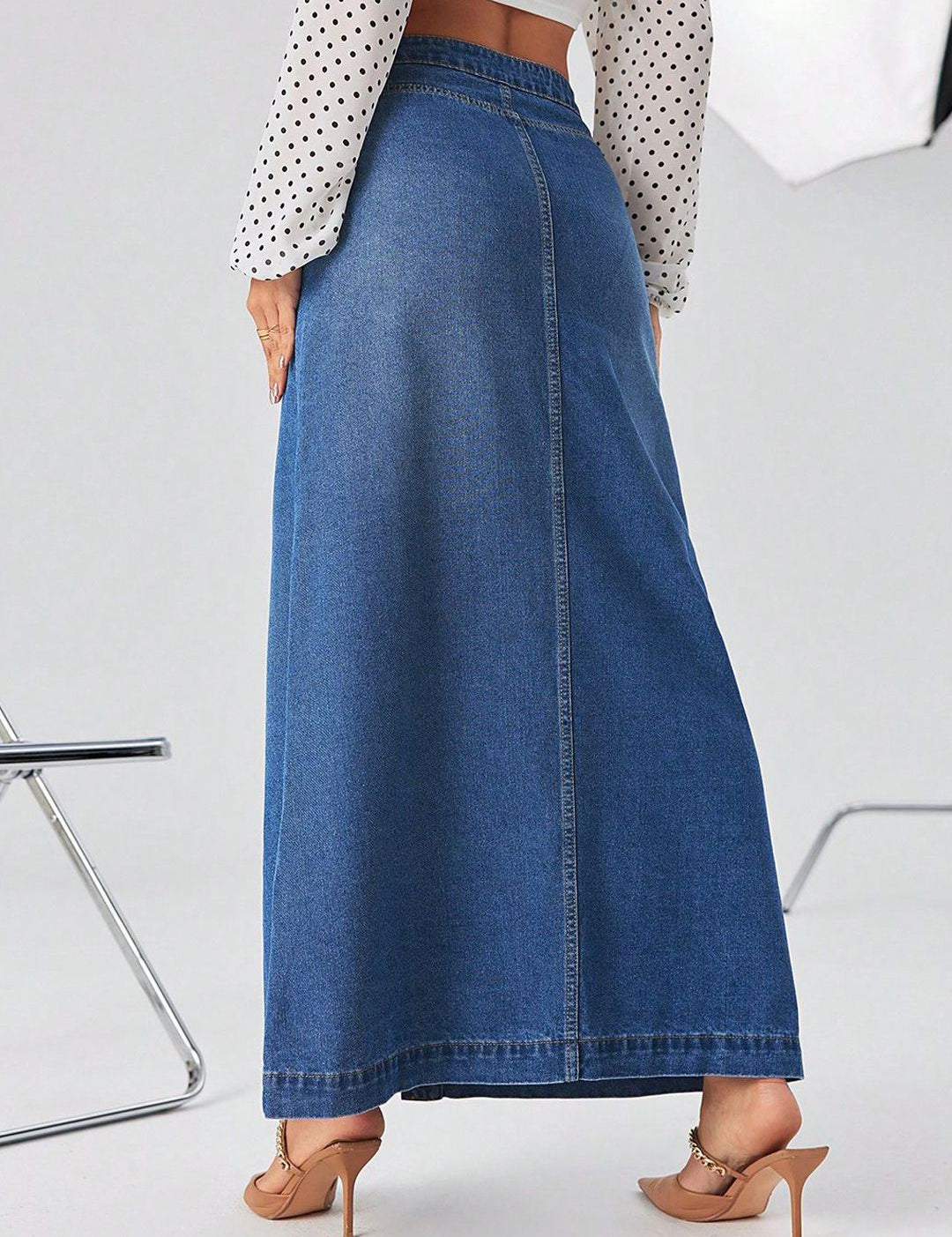  Kotty Straight Midi Skirts