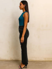 Kotty Women Relaxed Fit High-Rise Mildly Distressed Stretchable Jeans