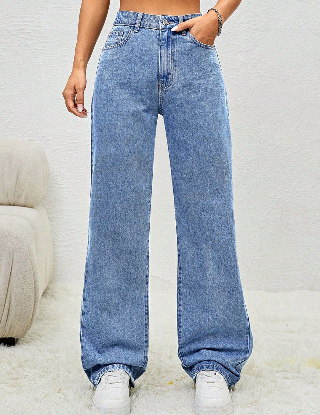 Kotty Women Jean Straight Fit High-Rise Stretchable Jeans