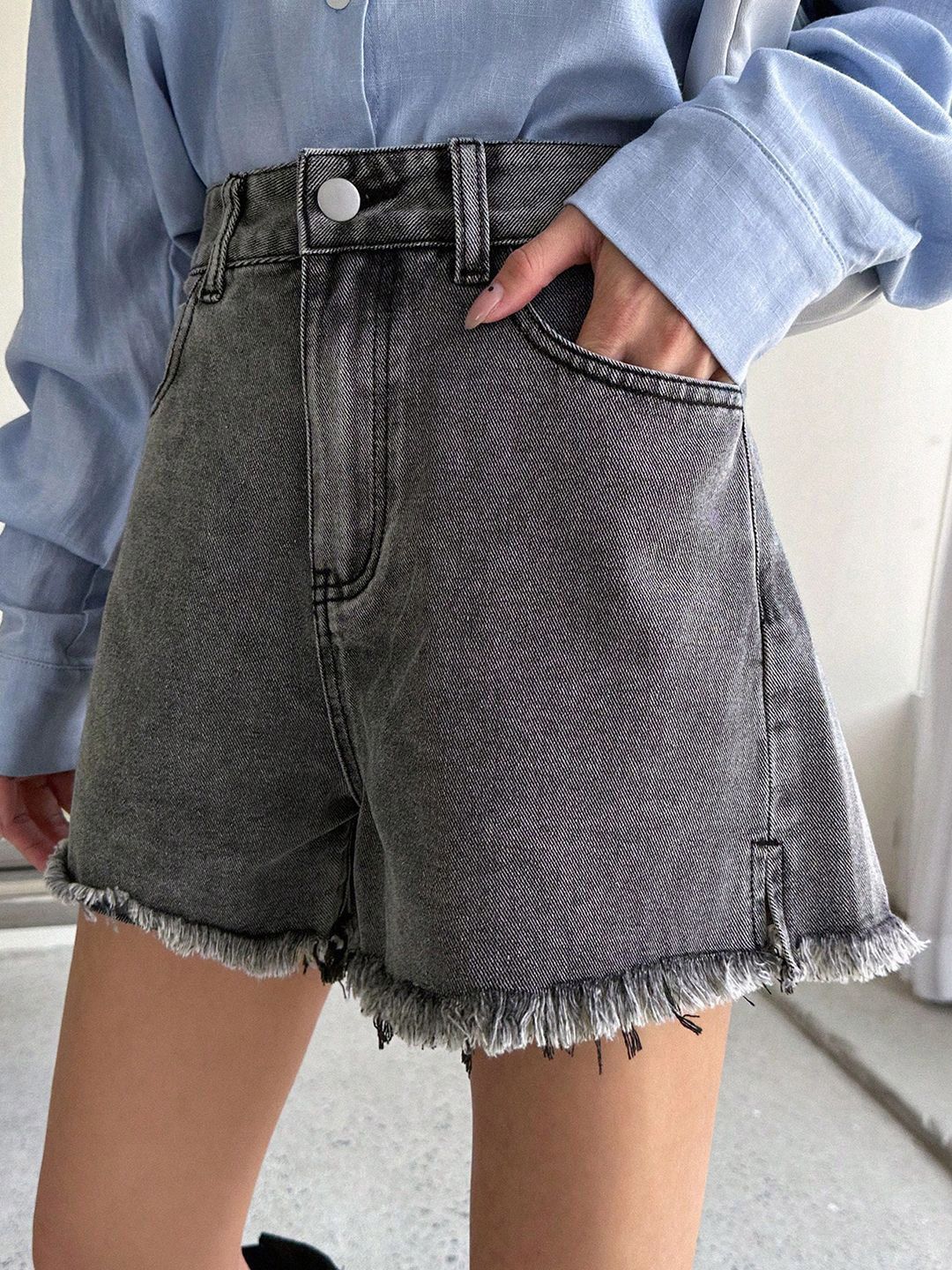 Kotty Women High-Rise Denim Shorts