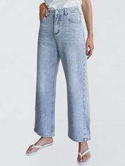 Kotty Women Jean Straight Fit High-Rise Stretchable Jeans