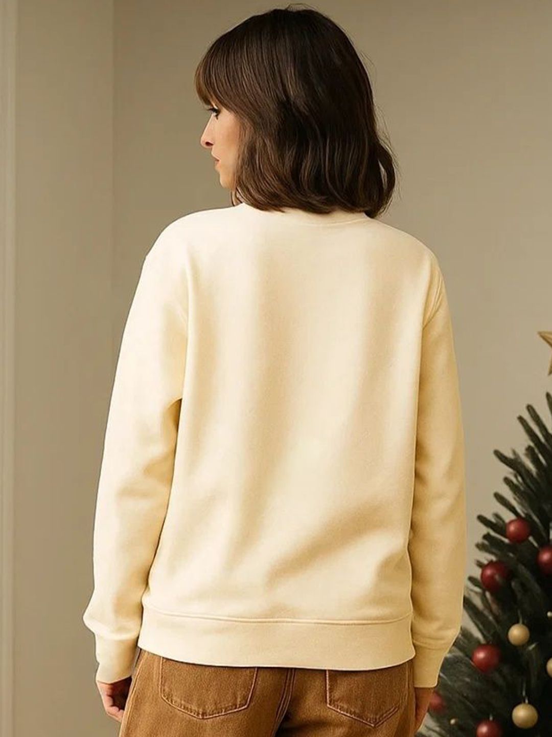 Kotty Women Graphic Printed Round Neck Therma-Fit Sweatshirt