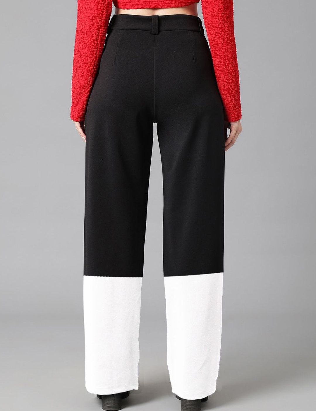 Kotty Women Colourblocked High-Rise Easy Wash Regular Trousers 