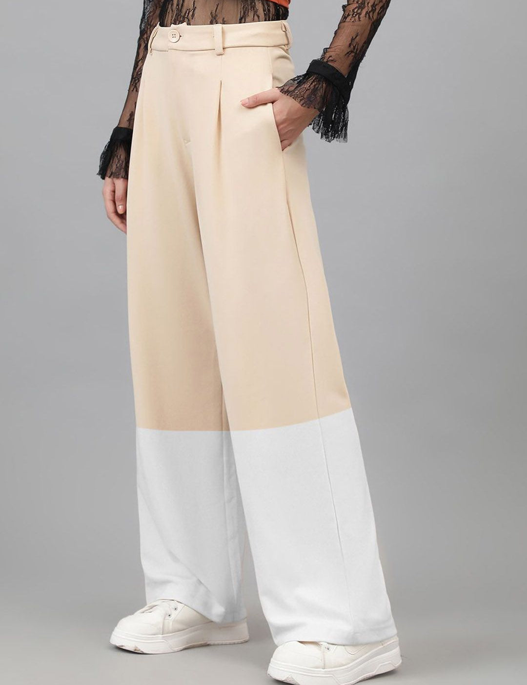 Kotty Women Colourblocked Relaxed Straight Leg Straight Fit High-Rise Easy Wash Trousers