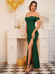 Kotty Women Solid Off-Shoulder Bodycon Dress