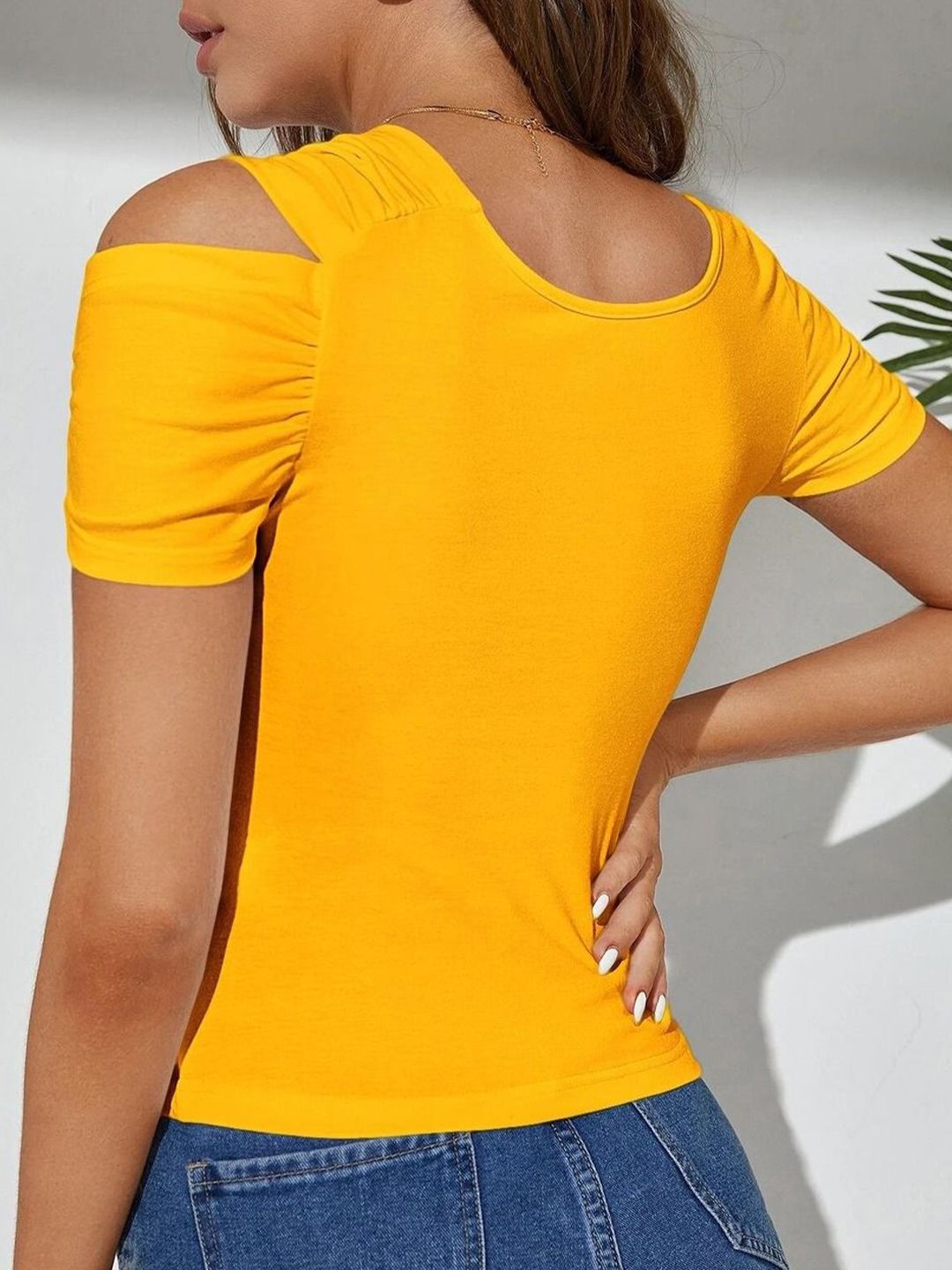 Kotty Women Asymmetric Neck Short Sleeves Fitted Top