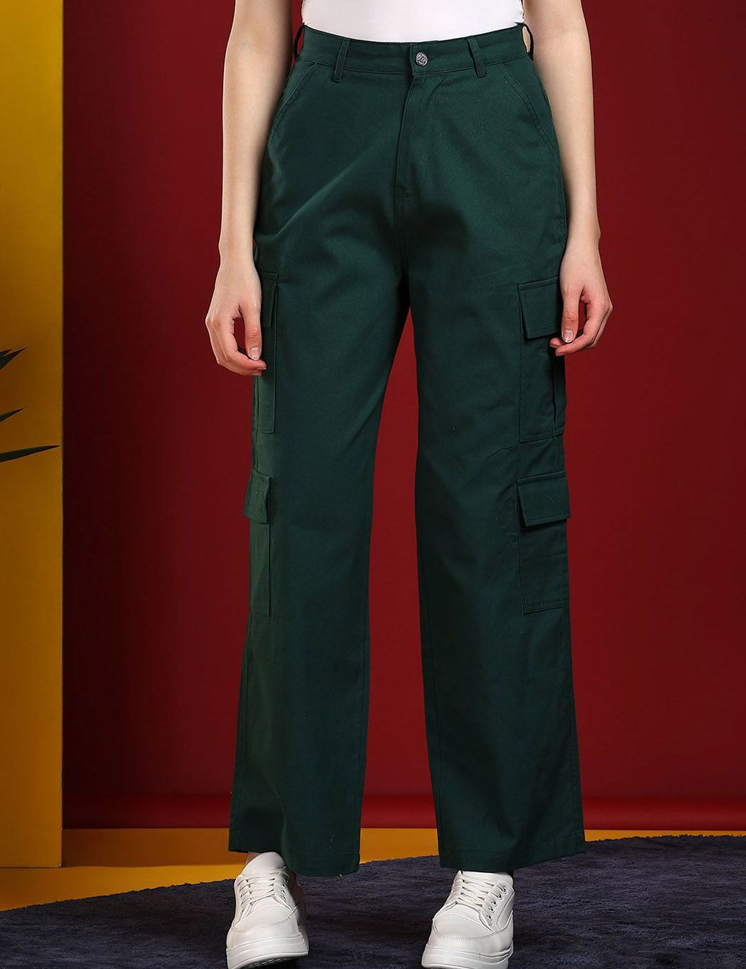 Kotty Womens Straight Fit High-Rise Stretchable Cargo Jeans