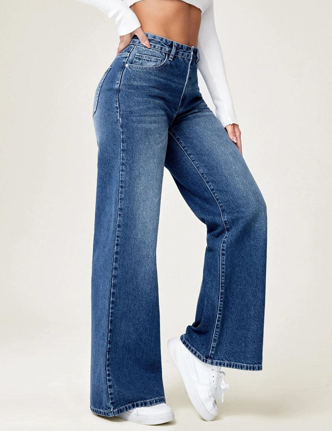 Kotty Women Flared High-Rise Stretchable Jeans
