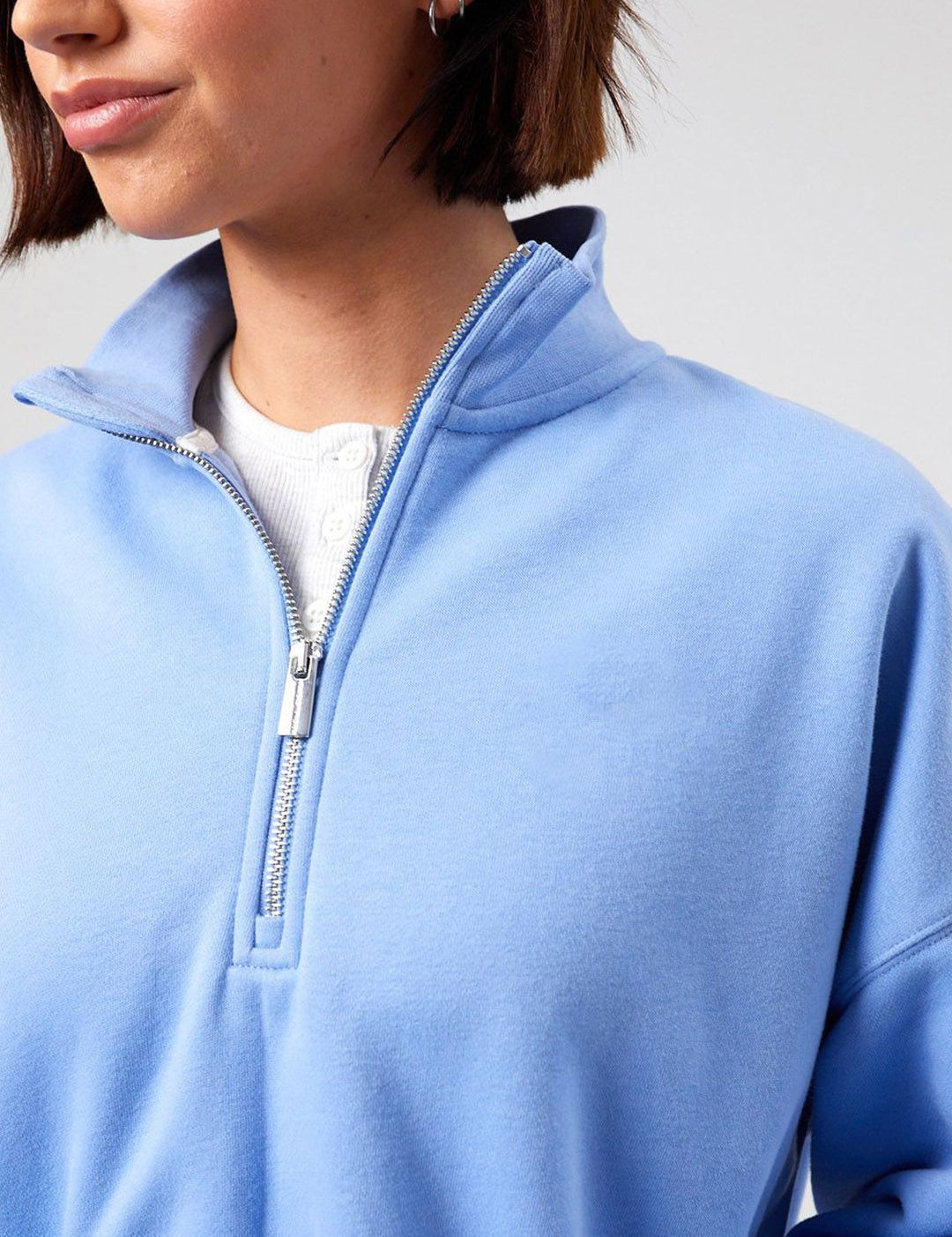 Kotty Women Mock Collar Crop Sweatshirt