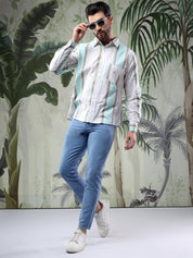 Kotty Men Spread Collar Vertical Striped Casual Shirt