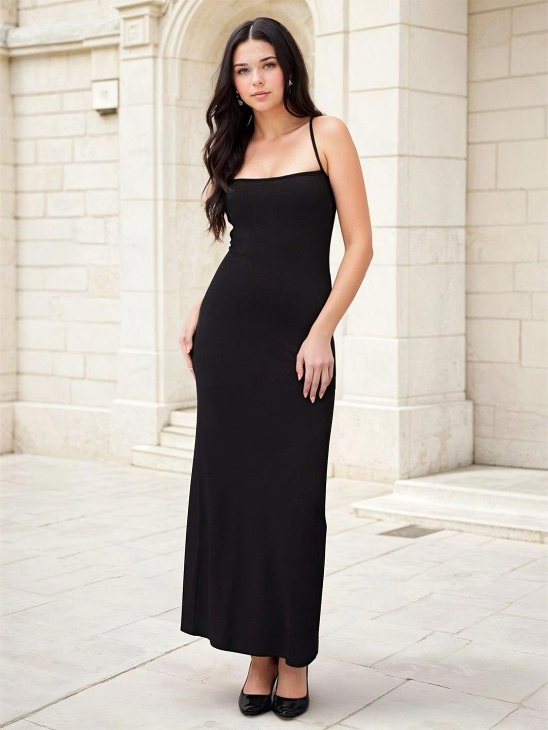 Kotty Women Solid Shoulder Straps Maxi Dress