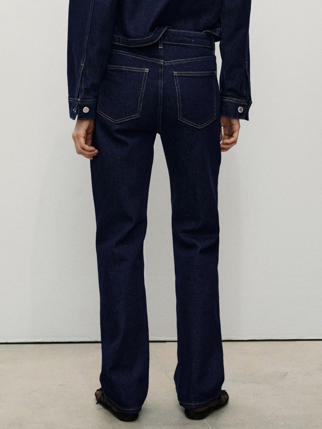 Kotty Women Straight Fit High-Rise Jeans