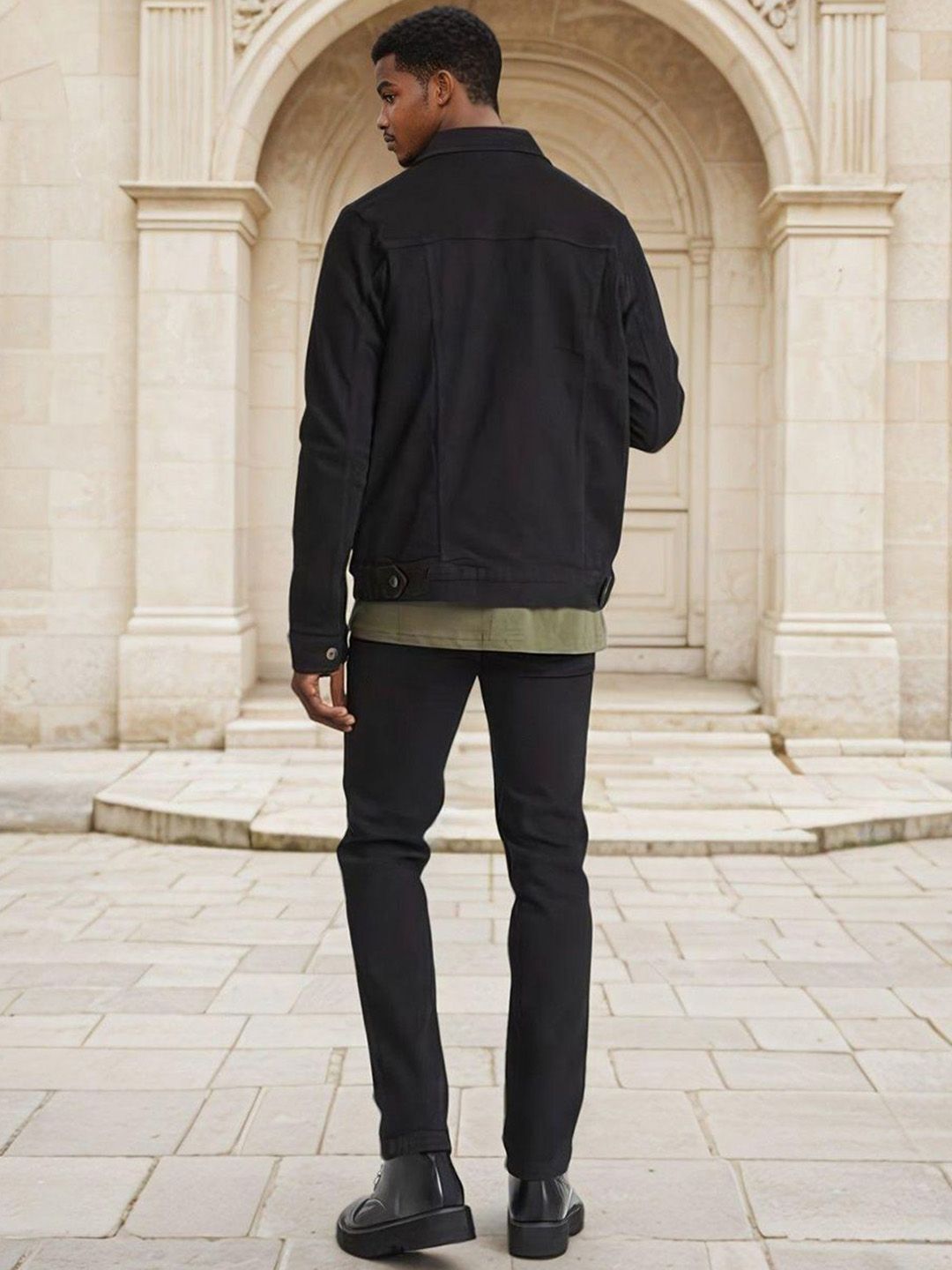 Kotty Men Solid Spread Collar Denim Jacket