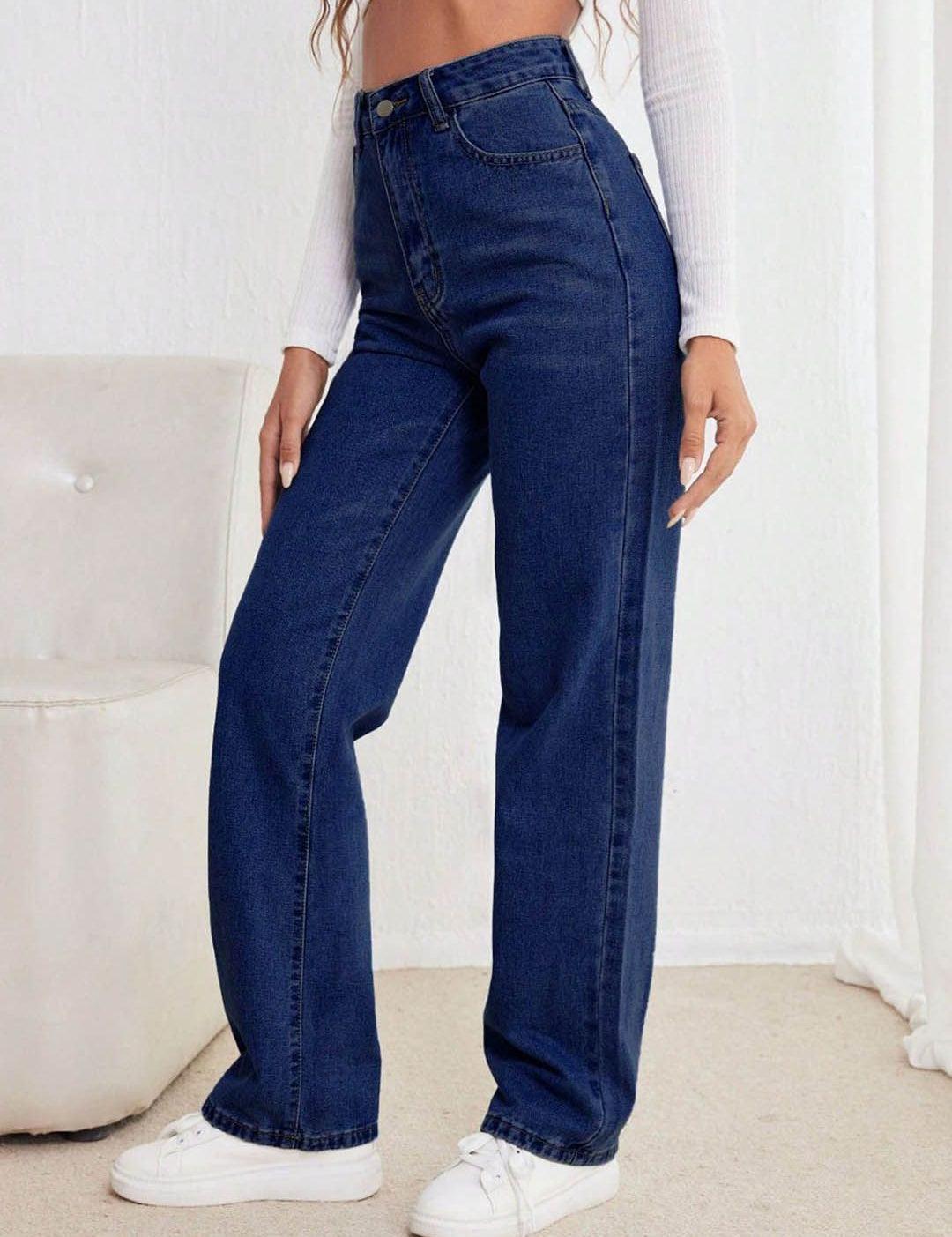 Kotty Women Straight Fit High-Rise Stretchable Jeans