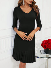 Kotty Solid V-neck Drop-Waist Dress 