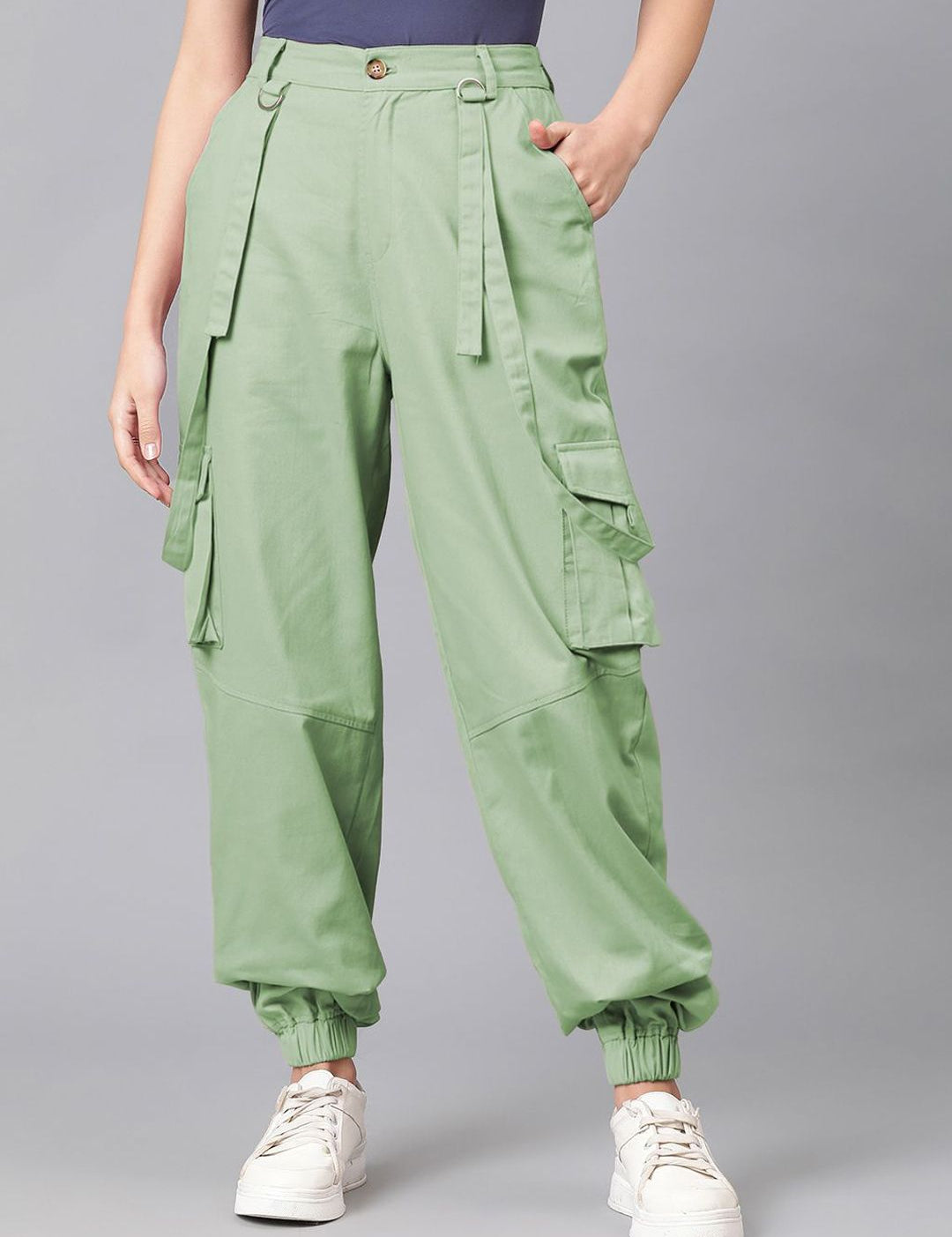 Kotty Women Relaxed High-Rise Easy Wash Cargos Trousers