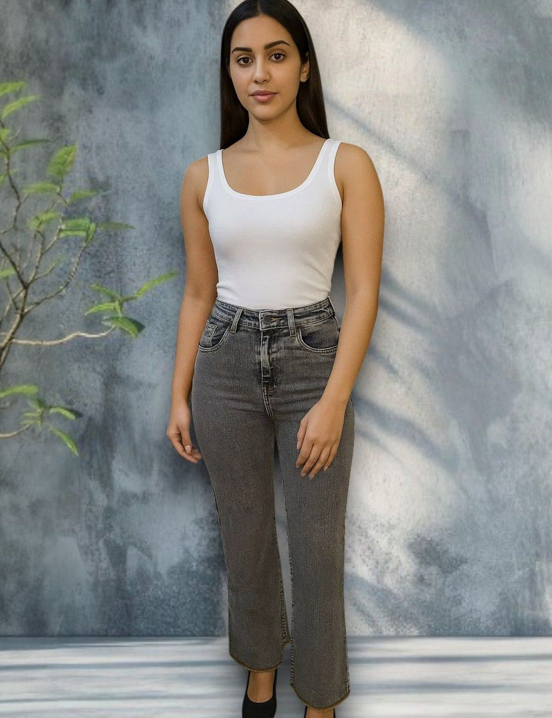 Kotty Women Regular Fit High-Rise Mildly Distressed Light Fade Stretchable Jeans