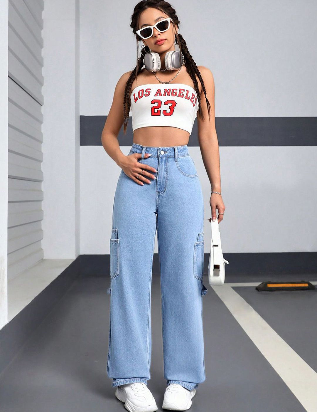 Kotty Women Straight Fit High-Rise Stretchable Jeans