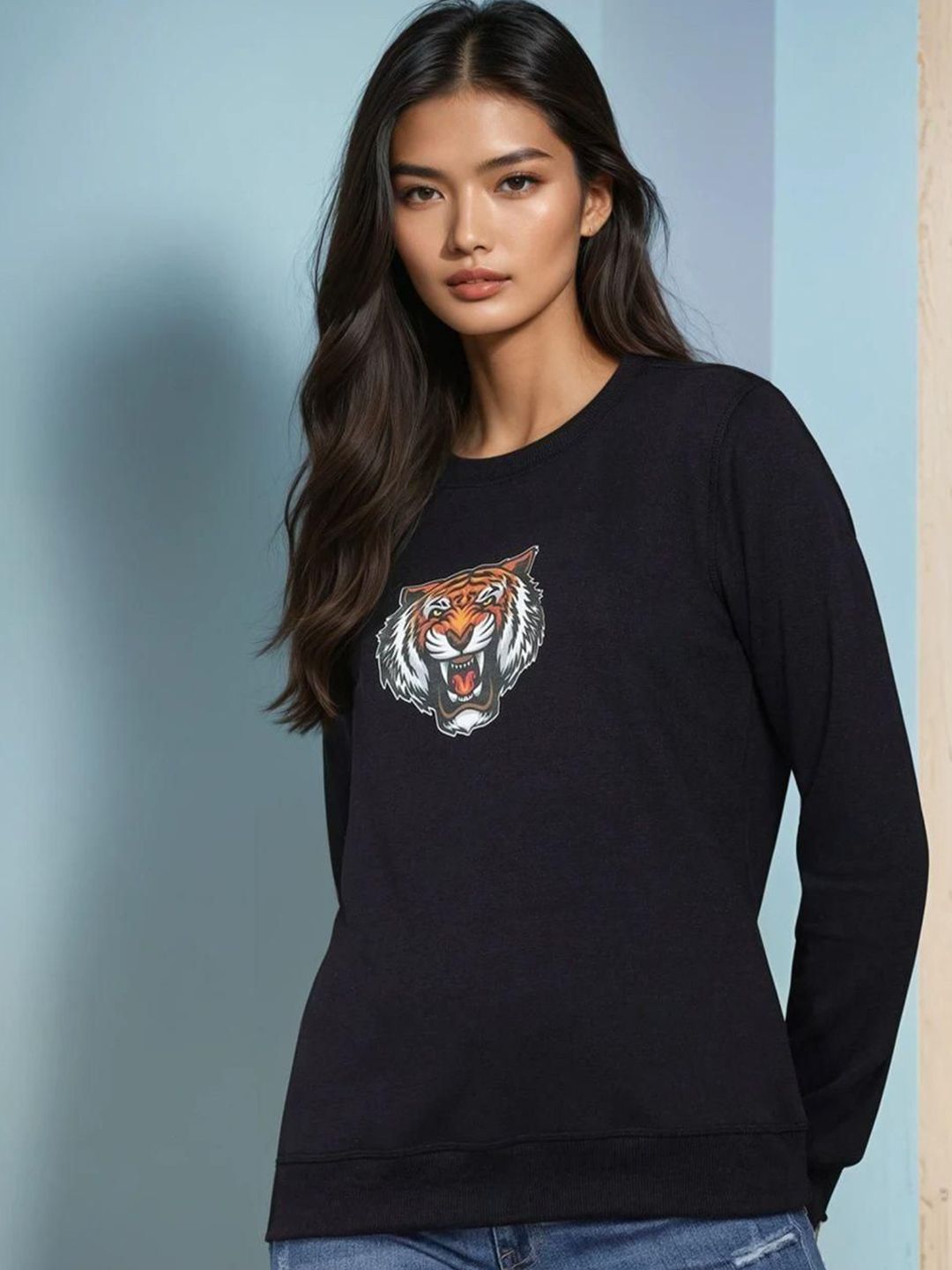 Kotty Women Printed Pullover Therma-Fit Sweatshirt