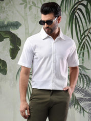 Kotty Men Vertical Stripes Casual Shirt