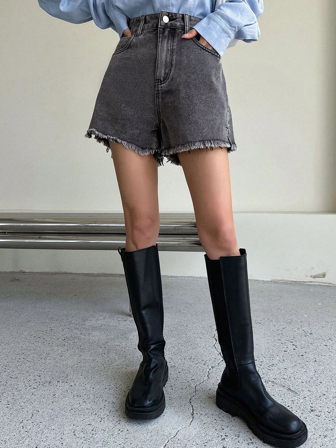 Kotty Women High-Rise Denim Shorts