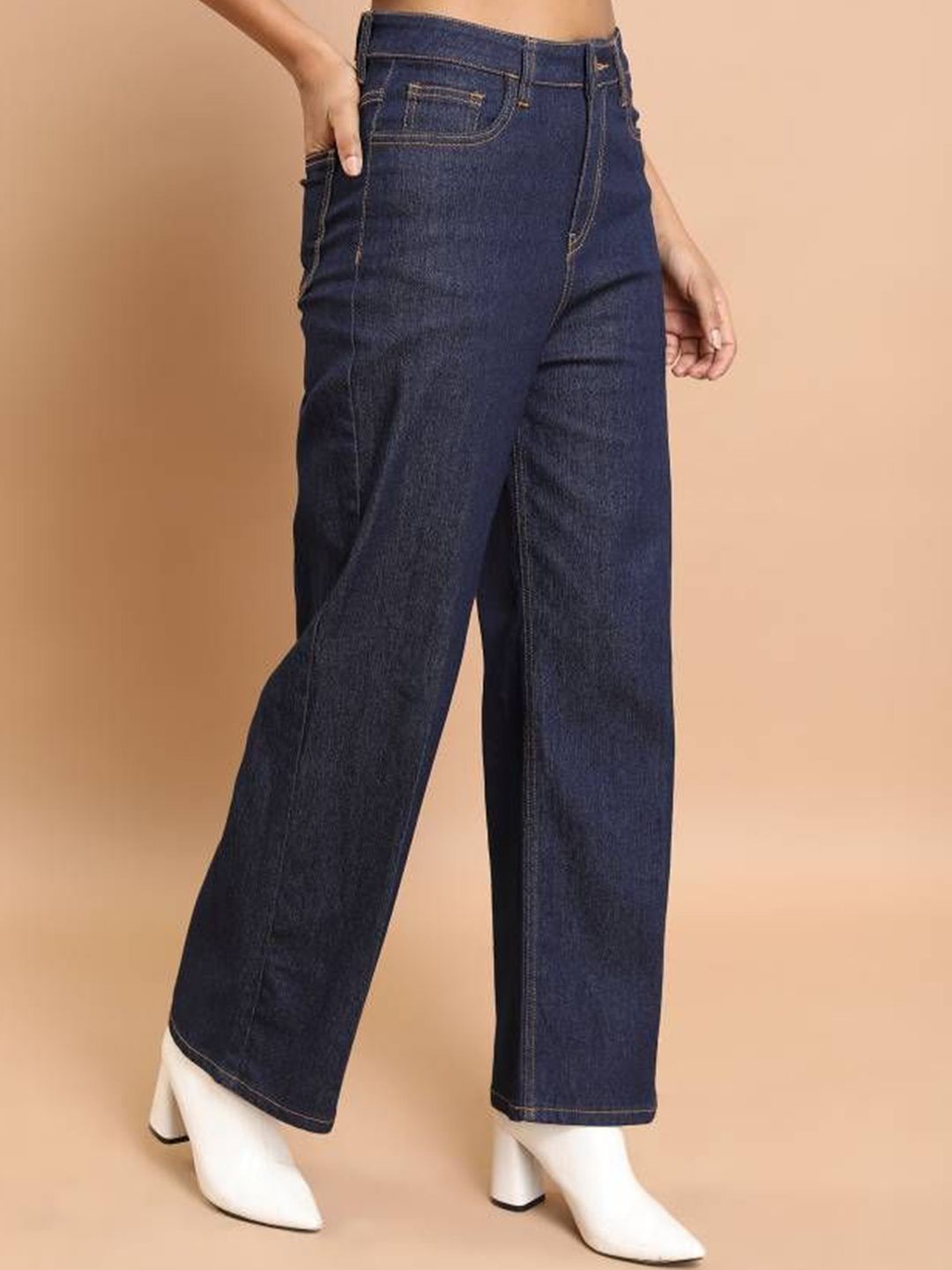 Kotty Women Straight Fit High-Rise Stretchable Jeans