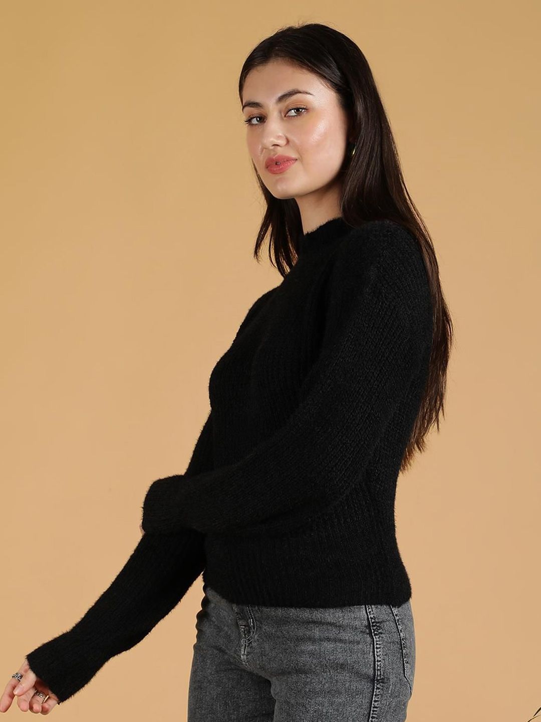 Kotty Women Round Neck Pullover Sweater