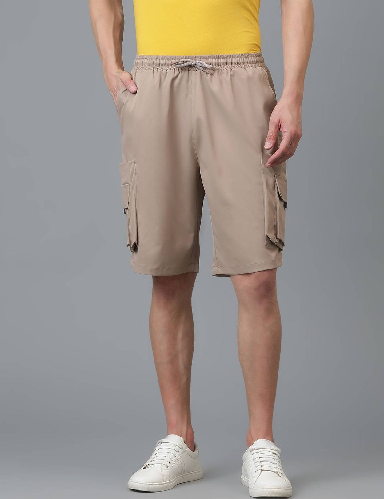 SolidMenBeigeCargoShorts-1_jpg_2685650a-4105-4212-91ca-cafa50e919f9.jpg